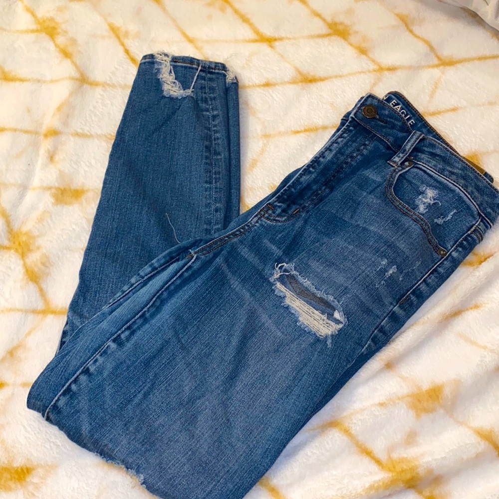 American Eagle Super Hi-Rise Super Stretch Ripped Jeggings 12